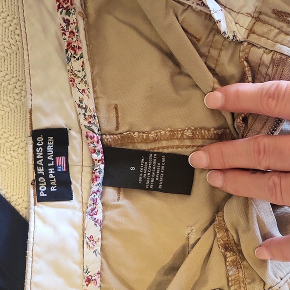 Bundle 2 pairs size 8 shorts - Picture 3 of 4